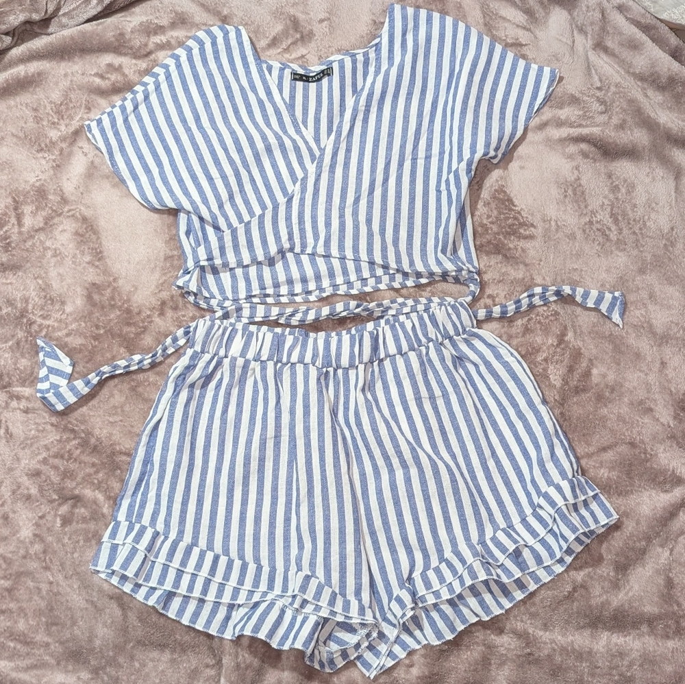 Zaful Blue and White Striped Wrap Top